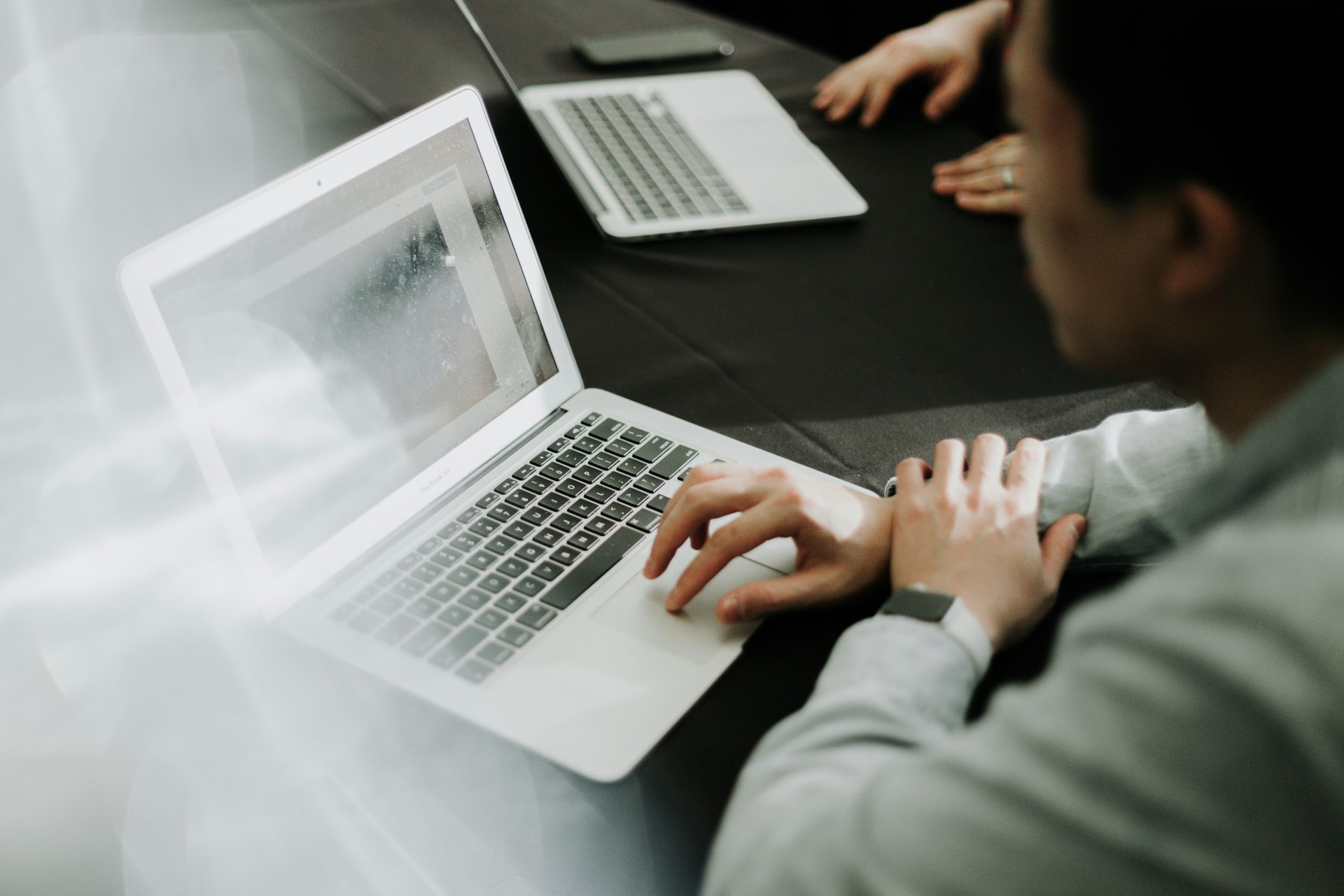 Mit KI durch den Büroalltag (Online)